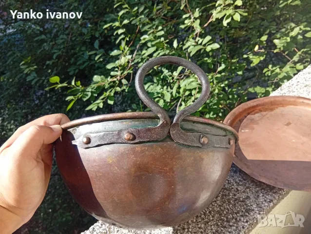 Стар меден съд с дръжки, снимка 2 - Антикварни и старинни предмети - 55838600