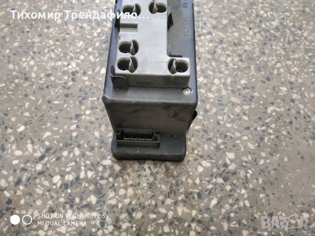 Вакуум помпа централно заключване за Mercedes E-class W210 2002г 2108002548, 210 800 25 48 , 0132006, снимка 2 - Части - 41608579