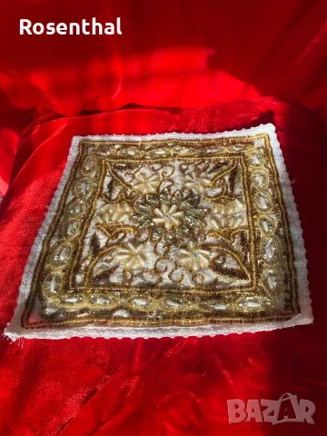 Кърпи с мъниста и везба, снимка 11 - Антикварни и старинни предмети - 47711783