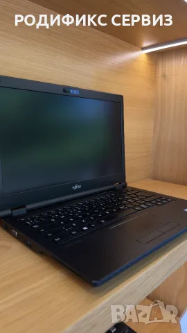 Бизнес лаптоп Fujitsu E549 — 14" FHD, Core i5, 8GB RAM, 256GB SSD, снимка 2 - Лаптопи за работа - 55769763