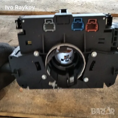 Лостчета за светлини и чистачки за Peugeot 407 , 96611304XT, снимка 4 - Части - 49578320