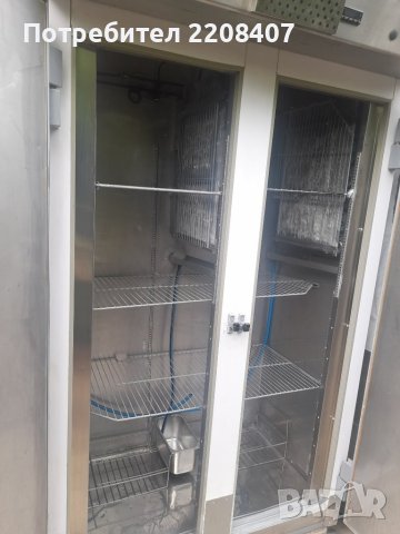 Професионален хладилник , снимка 2 - Хладилни витрини и фризери - 41211585