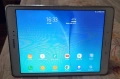 Samsung tab A SM-T555 lte, снимка 2