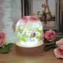 LED лампа със сухи естествени рози и епоксидна смола, 5W, снимка 1 - Лед осветление - 41443272