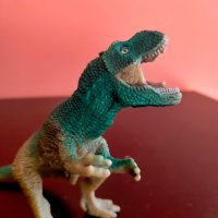 Колекционерска фигурка Schleich Dinosaurs Tyrannosaurus Rex McDonalds 2019, снимка 9 - Колекции - 40783815