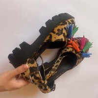 Уникални леопардови обувки, снимка 6 - Дамски ежедневни обувки - 41427228