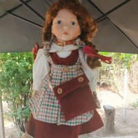 Порцеланова кукла 39лв, снимка 1 - Колекции - 41864062