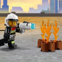 LEGO® City Fire 60279 - Камион за пожарна опасност, снимка 6 - Конструктори - 40914995