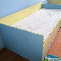 Детско легло с матрак , снимка 5 - Бебешки легла и матраци - 44838590