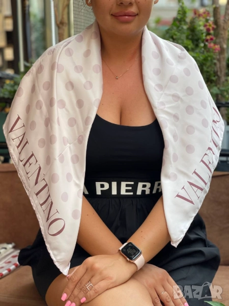 шал valentino garavani, снимка 1