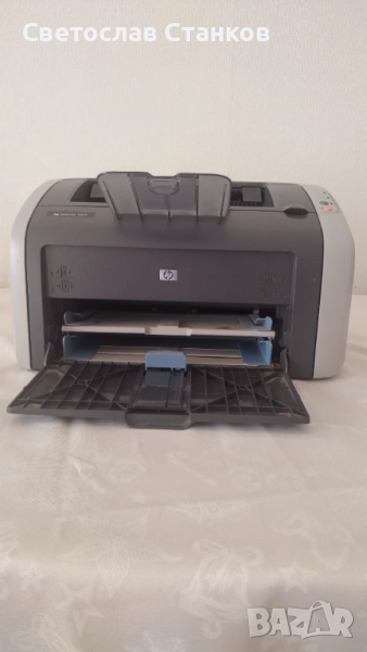 Лазерен принтер HP 1010, снимка 1