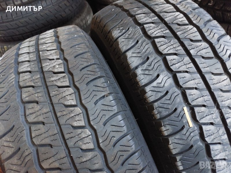 2бр.зимни MAXXIS 235/65/16C DOT1221-ЦЕНАТА Е ЗА БРОЙ, снимка 1