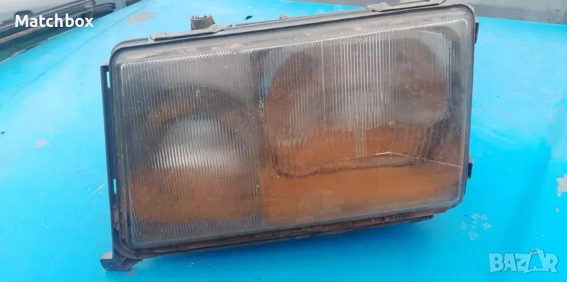 Ляв фар за Мерцедес 124, снимка 1