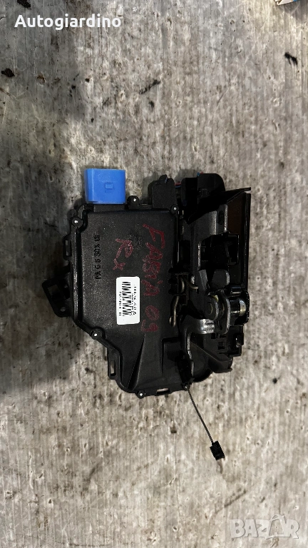 Брава за врата за Skoda Fabia 2009 - 5J1837016, снимка 1