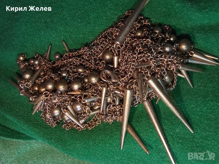 ПОЗЛАТЕНА ОГРОМНА ОГЪРЛИЦА СТОМАНЕНА ВЕРИЖКА и МЕСИНГОВИ ВИСУЛКИ 31629, снимка 1