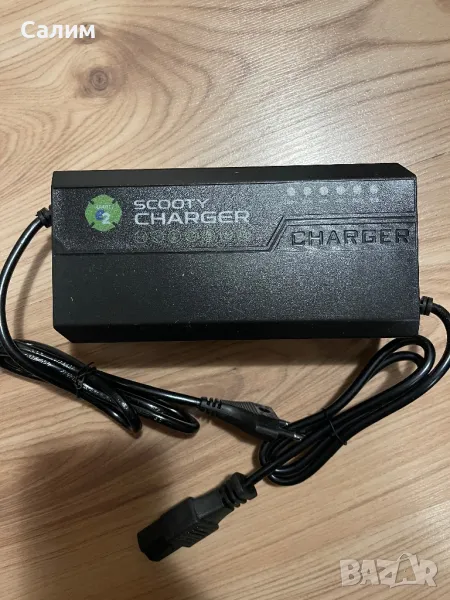 Зарядно 60V, снимка 1