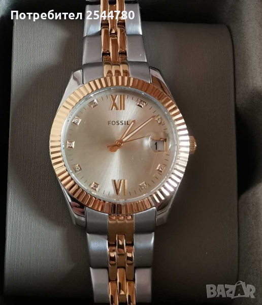 Fossil чисто нов оригинален дамски часовник с кристали, снимка 1
