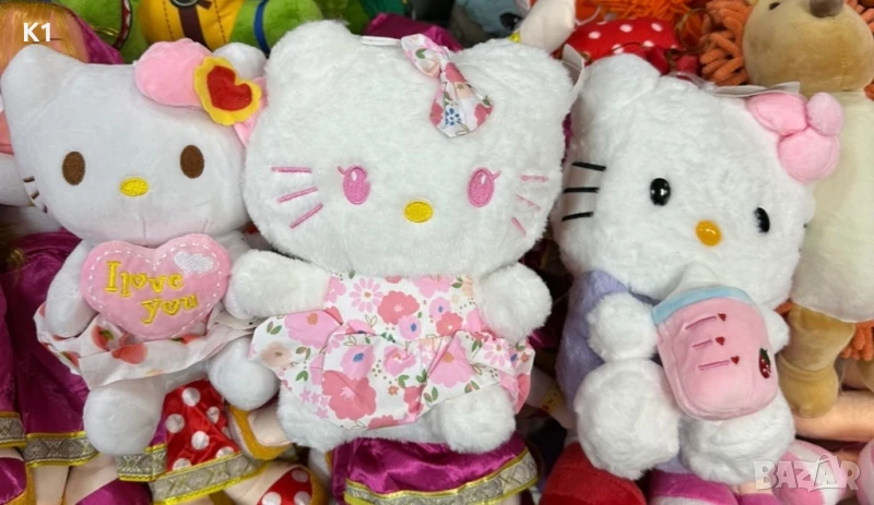 Плюшени играчки Хело Кити 30см, плюшена играчка Hello Kitty, снимка 1