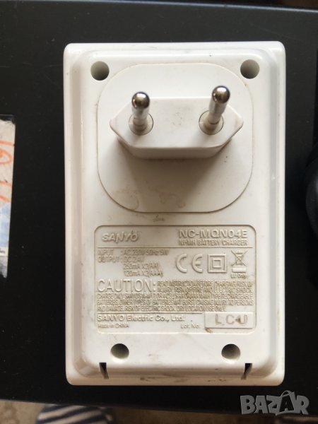 Зарядно за батерии - Sanyo, снимка 1
