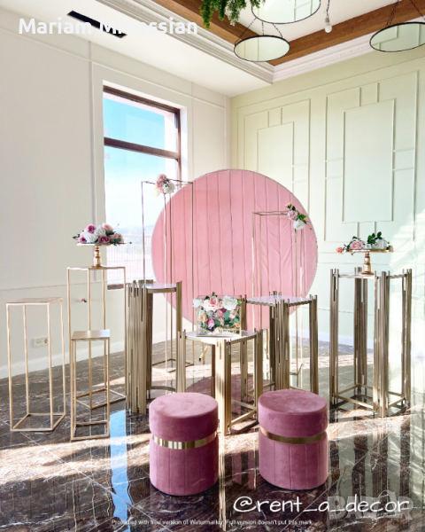 Златна кръгла арка, златна френска арка, помощни масички и други декори - под наем, снимка 1