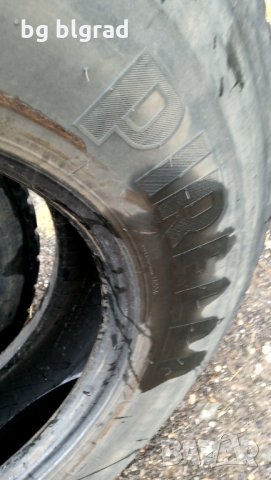 12 / 22,5 Пирели , снимка 3 - Гуми и джанти - 33882286