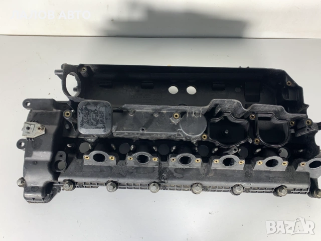 Капак клапани Бмв Kapak klapani BMW 3.0D M57 13712247440, снимка 2 - Части - 53258122
