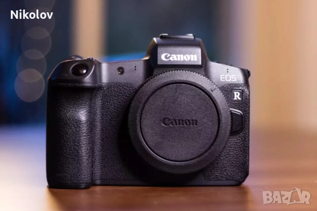 Full frame тяло Canon EOS R с грип, снимка 2 - Фотоапарати - 51834960