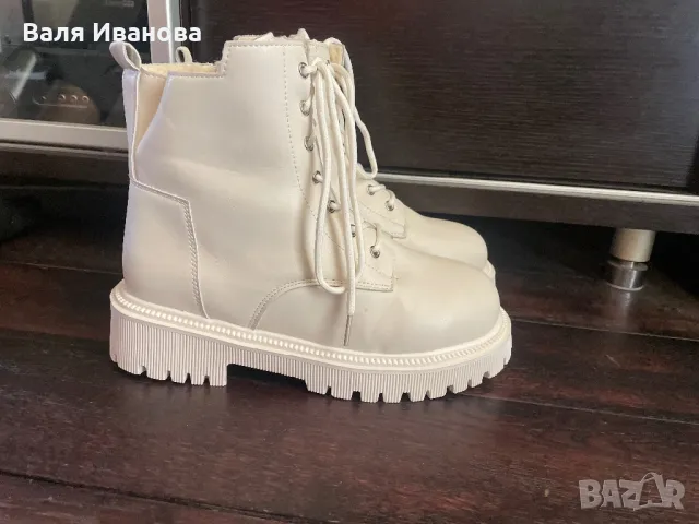 Дамски боти, снимка 2 - Дамски боти - 49797343