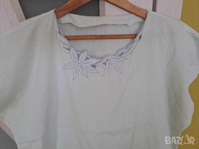 Лятна дамска светлосиня блуза с бродерия отпред, снимка 2 - Блузи с дълъг ръкав и пуловери - 41578909