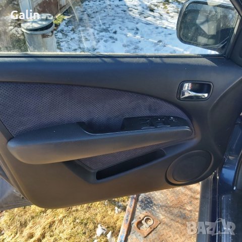 mitsubishi outlander мицубиши аутлендър 2.0 136 на части, снимка 9 - Автомобили и джипове - 35683477