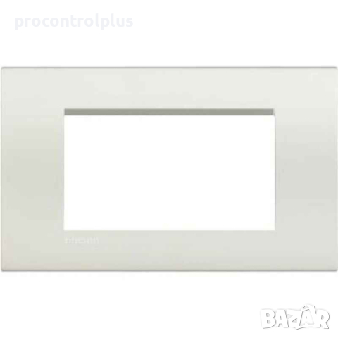 Продавам Рамка 4М Square White (BI) bticino Livinglight, снимка 1 - Други - 44616337