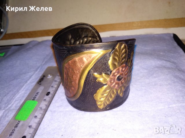 ПРЕКРАСНА РЪЧНО КОВАНА ЛАКИРАНА МЕДНА РЕТРО АРТ ГРИВНА с КРАСИВА ФЛОРАЛНА ОРНАМЕНТИКА 15874, снимка 6 - Гривни - 41202147