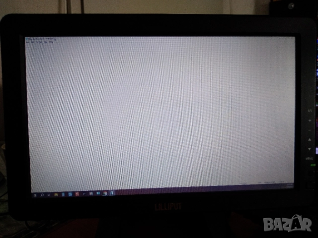 Малък Монитор 10", снимка 3 - Монитори - 51518930