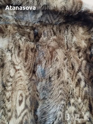 Продавам кожено макси палто с естествен къс косъм, снимка 3 - Палта, манта - 48163542