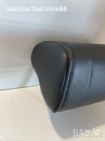 Заден десен подглавник черна кожа RHD за Mazda CX-7 2.2 MZR CD (2011), снимка 2 - Части - 53653412