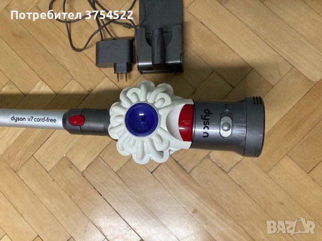 Прахосмукачка Dyson V7, снимка 13 - Прахосмукачки - 44464198