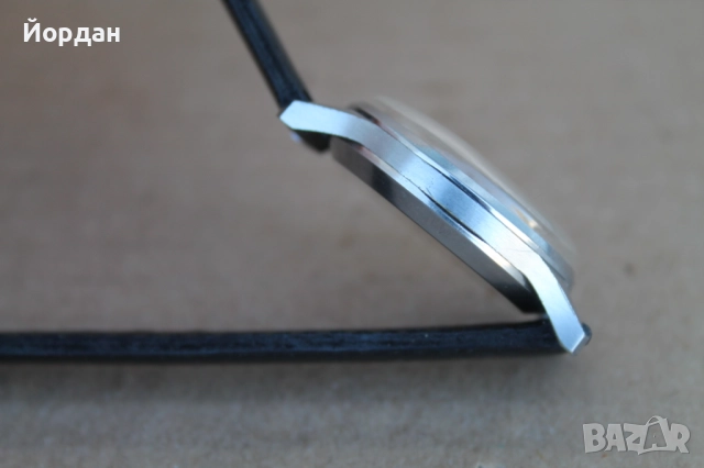 Мъжки ръчен часовник ''Полет стрела СССР'' хронограф /cal. 3017/, снимка 5 - Мъжки - 52367189