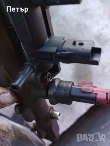 Датчик налягане на горивото Пежо ситроен и др. 0281002592 , снимка 2 - Части - 39910718