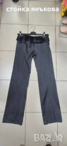 Продавам черен дамски сатенен панталон., снимка 2 - Панталони - 50376046