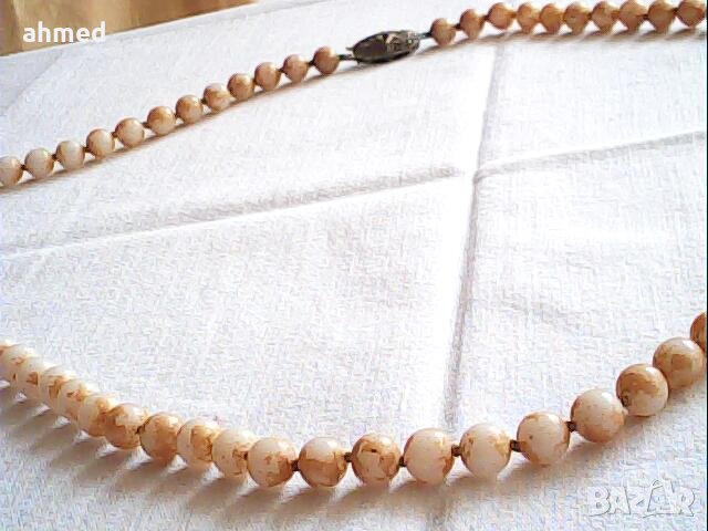 красиво старо естествен колие от перли