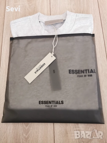 Teниска на Еssentials oversized, снимка 3 - Тениски - 56181306