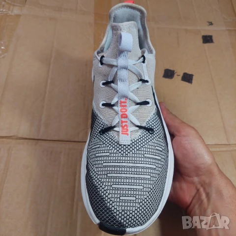 маратонки Nike Free TR8 номер 43 , снимка 11 - Маратонки - 50633916