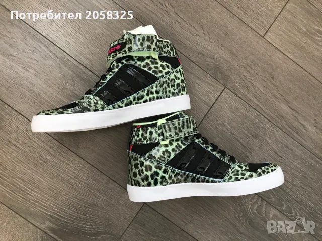 ЦЕНА ПОДАРЪК!!! Оригинални кецове Adidas Originals - 36, снимка 2 - Кецове - 48738384