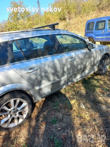 Opel Astra H 1.9- на части, снимка 7 - Автомобили и джипове - 52589585