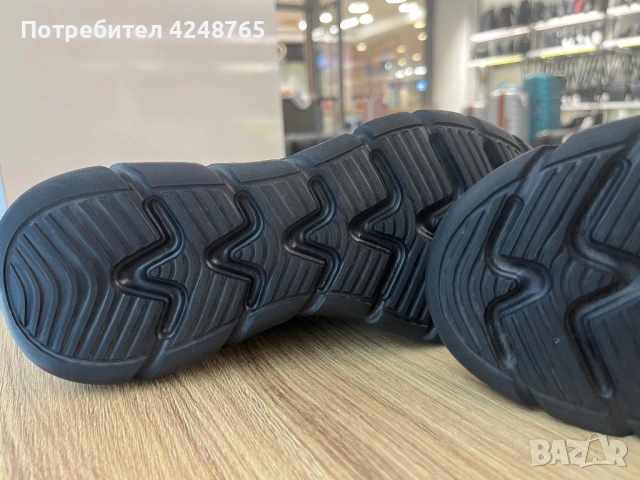 Skechers slip-ins, снимка 4 - Маратонки - 53341677