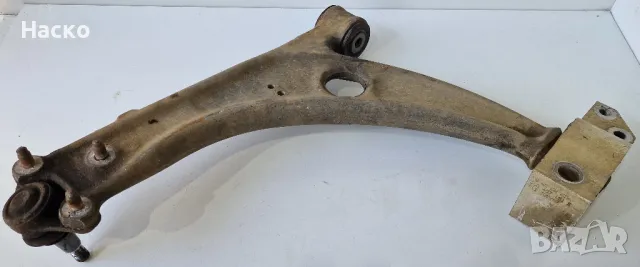 Преден Десен Носач Фолксваген Пасат Б6 Volkswagen Passat B6 2005 - 2010, снимка 2 - Части - 47272847