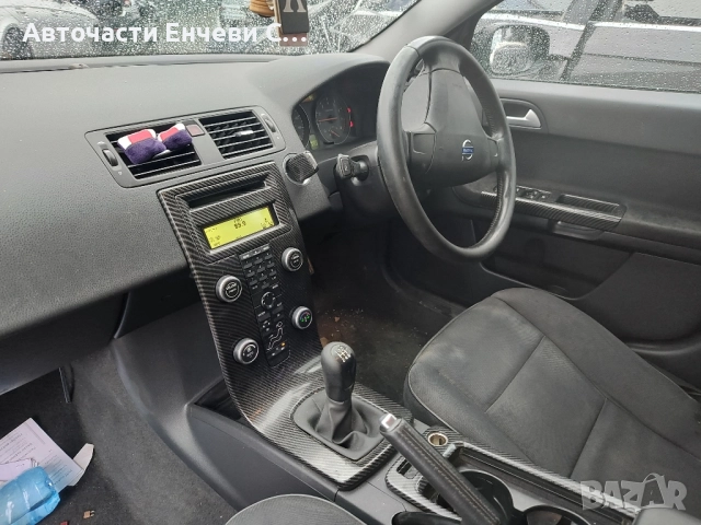 Volvo V50 1.8 бензин, Комби, На части , снимка 7 - Автомобили и джипове - 51983238