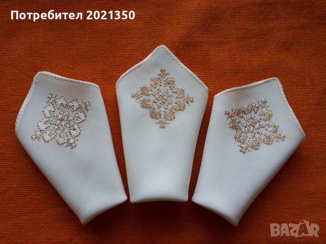 Разнообразни ръчно бродирани копринени кърпички с български шевици, снимка 6 - Ръчно изработени сувенири - 41248142