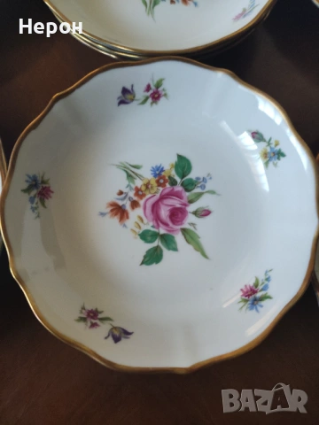 Порцеланови чинии плитки, снимка 8 - Чинии - 53662421