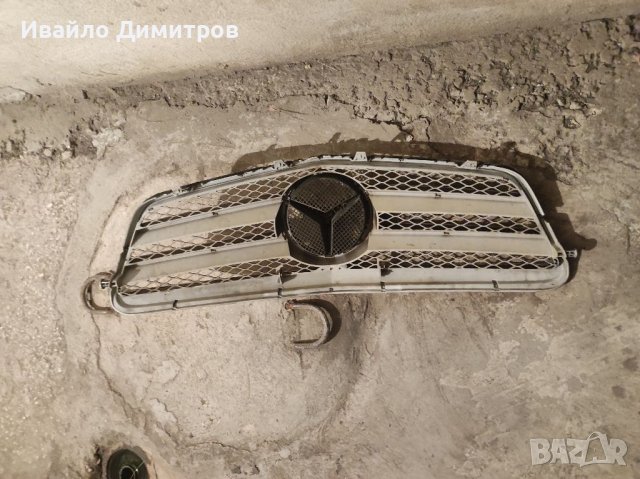 Решетка и кора за двигател Мерцедес , снимка 4 - Части - 38707823